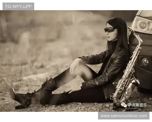 王岚的音乐旅程与人生哲学探讨：从歌声中寻找灵魂的共鸣与成长