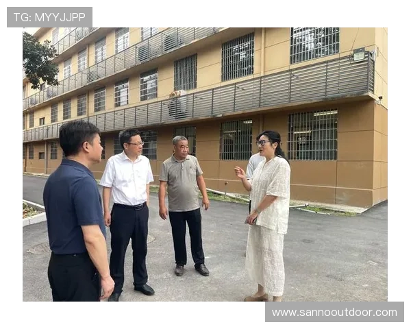 与周娜畅谈足球生涯的点滴与成长之路